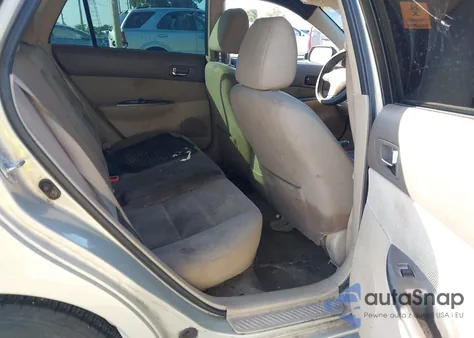 2004 Mazda Mazda6 S z USA, uszkodzony, nr VIN 1YVFP82D045N71222